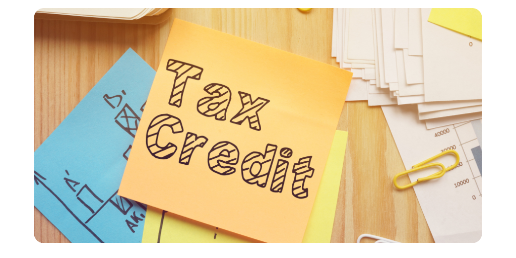 Sticky note saying tax credit